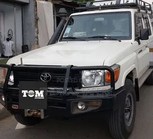 Toyota Land Cruiser 2018