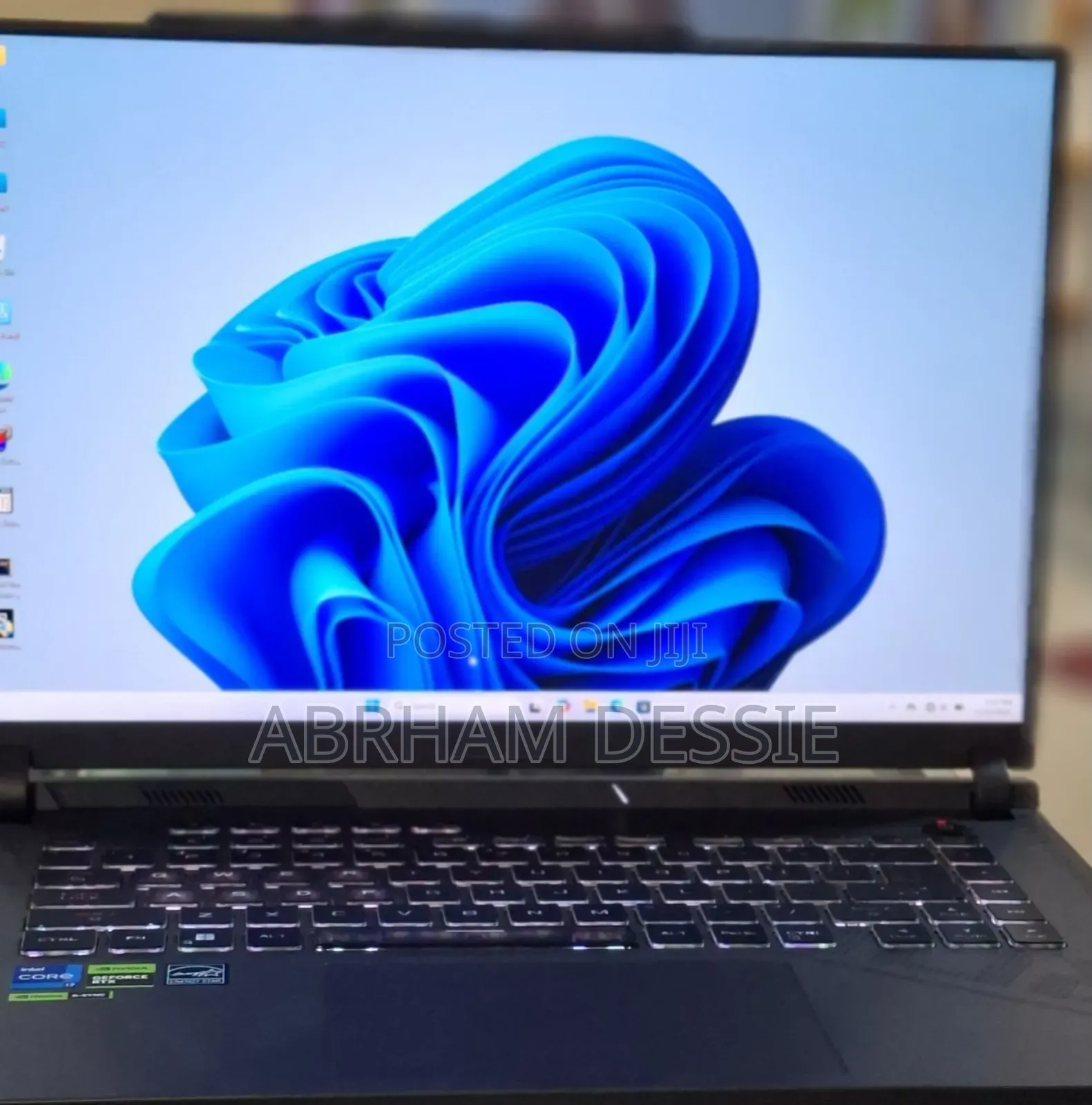 New Laptop Asus 16GB Intel Core I7 SSD 1T