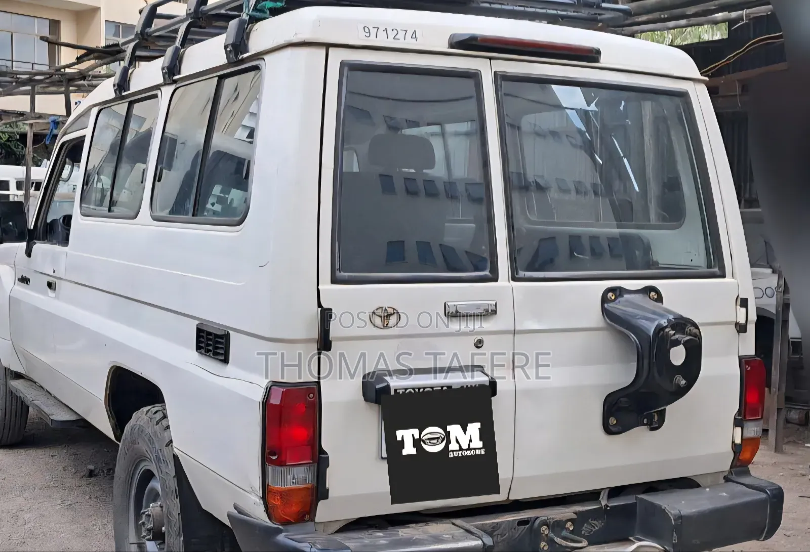 Toyota Land Cruiser 2016 White