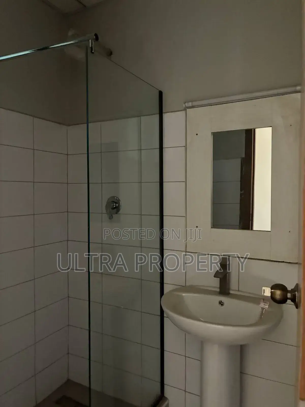 3bdrm Apartment in Bole for rent