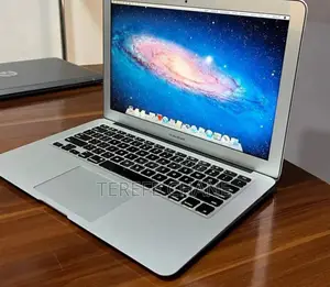 New Laptop Apple MacBook Air 2015 4GB Intel Core I5 SSD 256GB