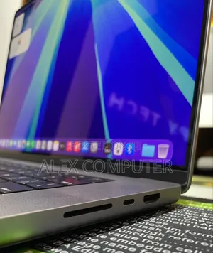 New Laptop Apple MacBook Pro 2021 M1 64GB Apple M1 Max SSD 1T