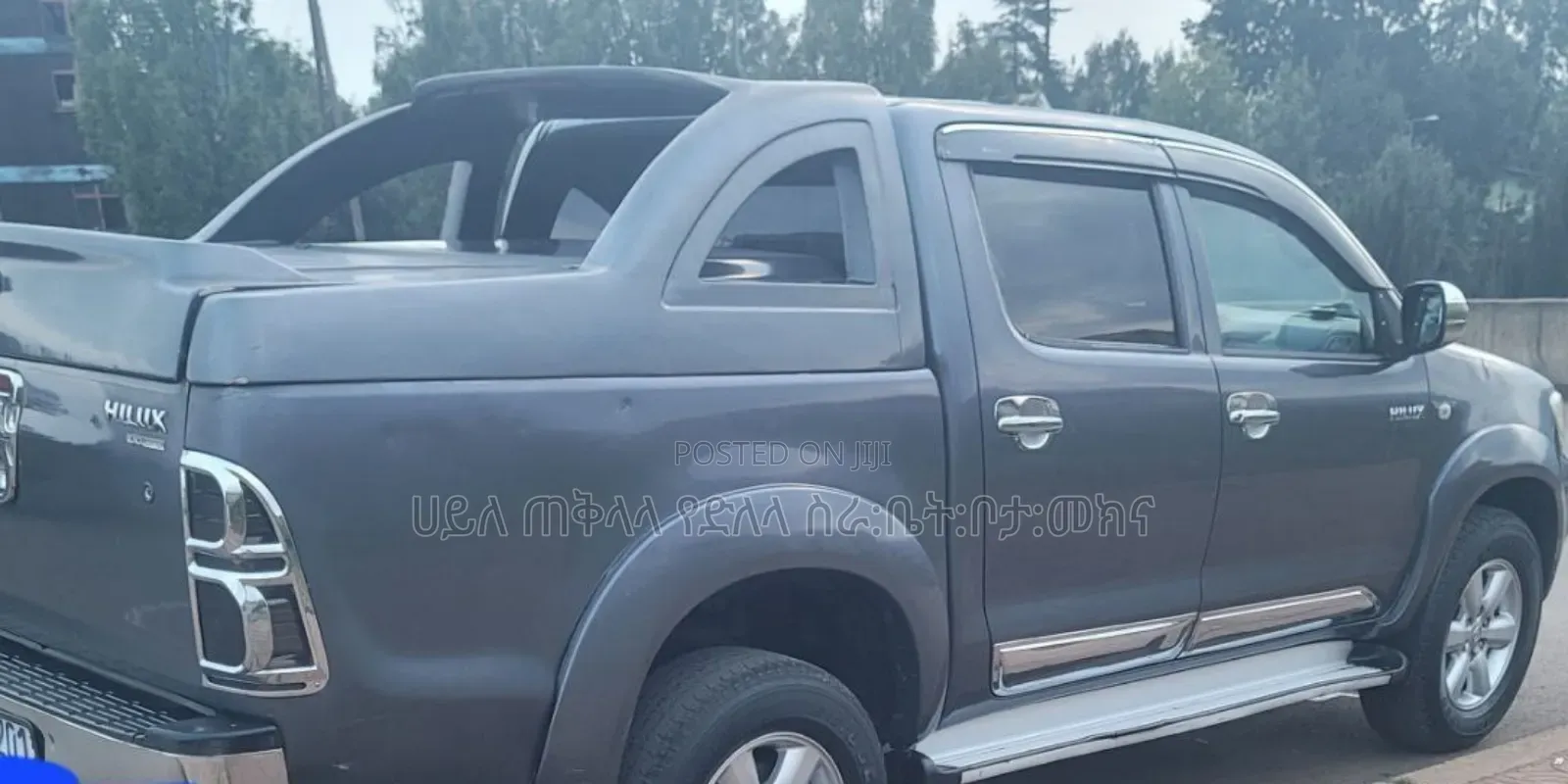Toyota Hilux 2009 Gray