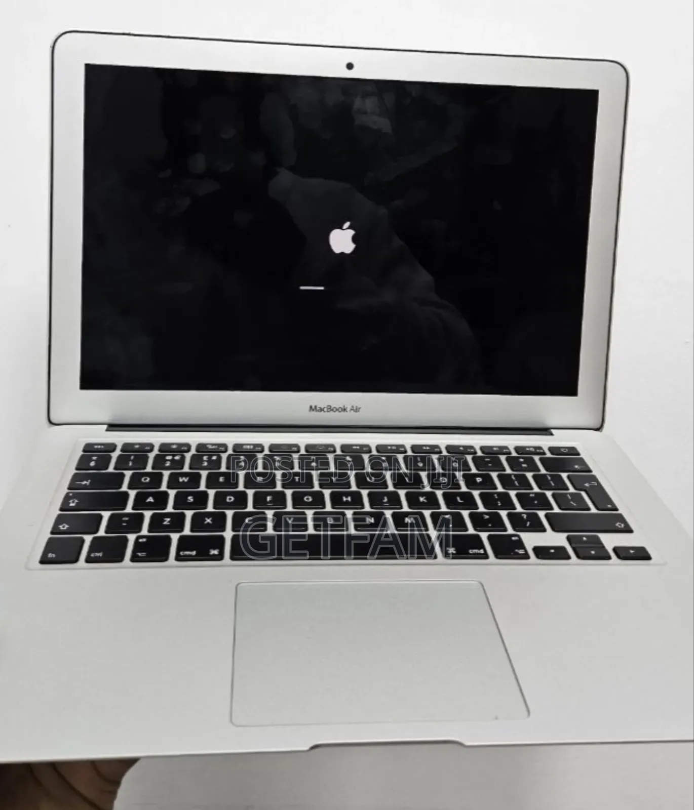 New Laptop Apple MacBook Air 2023 M2 8GB Intel Core I5 SSD 256GB