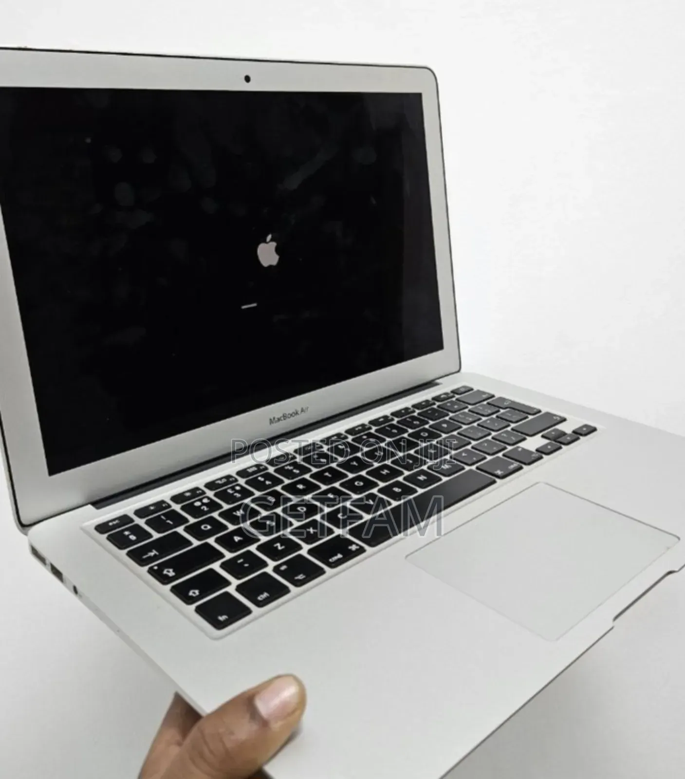 New Laptop Apple MacBook Air 2023 M2 8GB Intel Core I5 SSD 256GB