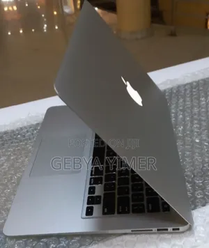 New Laptop Apple MacBook Air 2014 4GB Intel Core I5 SSD 256GB