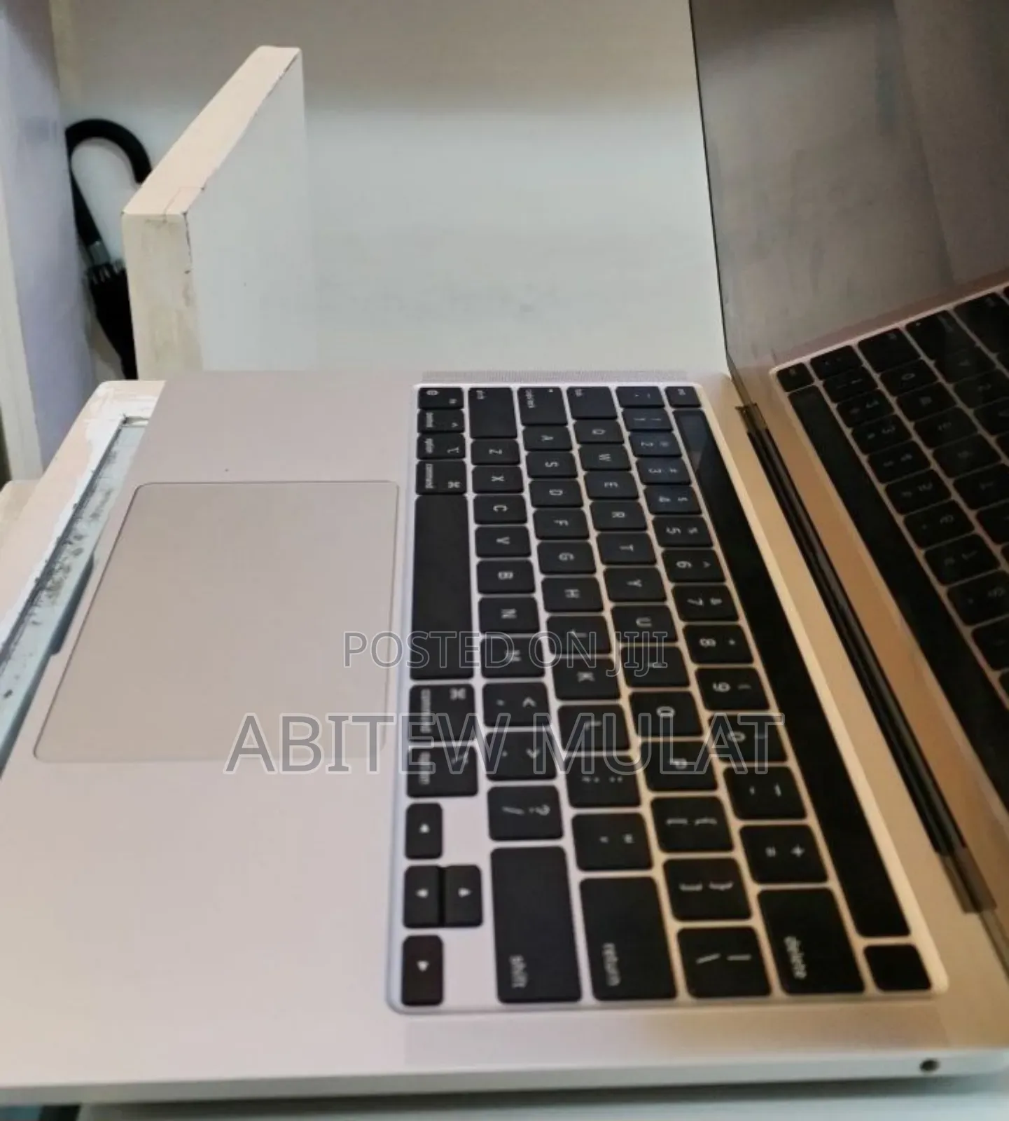 New Laptop Apple MacBook Pro M1 16GB Apple M1 SSD 512GB