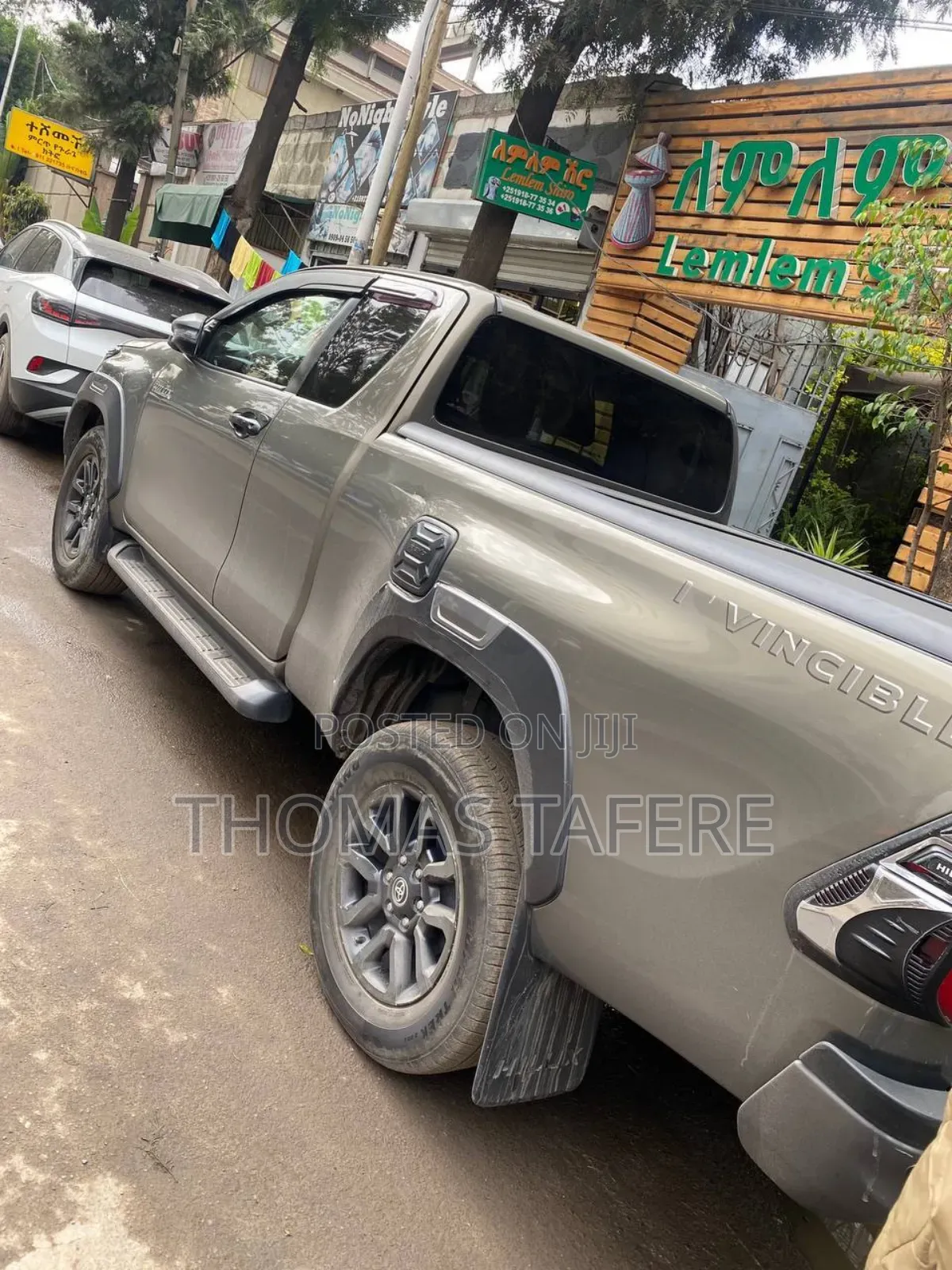 Toyota Hilux 2021 Silver