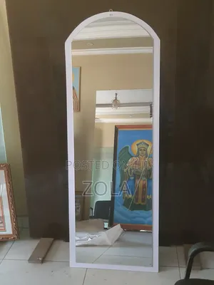 Mirror  መስታወት