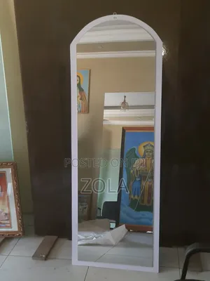 Mirror  መስታወት