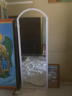 Mirror  መስታወት