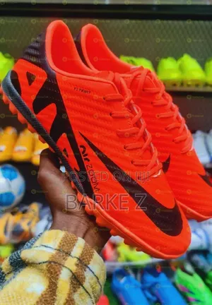 Nike Air Fustal Shoes