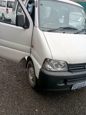 Suzuki APV Pan Vanel 2023 White