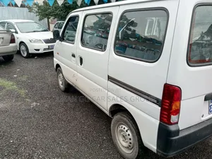 Suzuki APV Pan Vanel 2023 White