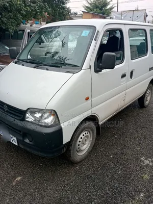 Suzuki APV Pan Vanel 2023 White