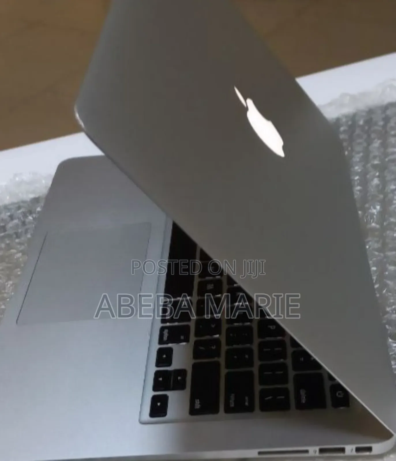 New Laptop Apple MacBook Air 2014 4GB Intel Core I5 SSD 256GB