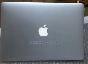 New Laptop Apple MacBook Air 2014 4GB Intel Core I5 SSD 256GB