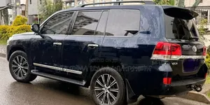 Toyota Land Cruiser 2017 Matt Black