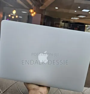 New Laptop Apple MacBook Air 2013 4GB Intel Core I5 SSD 256GB