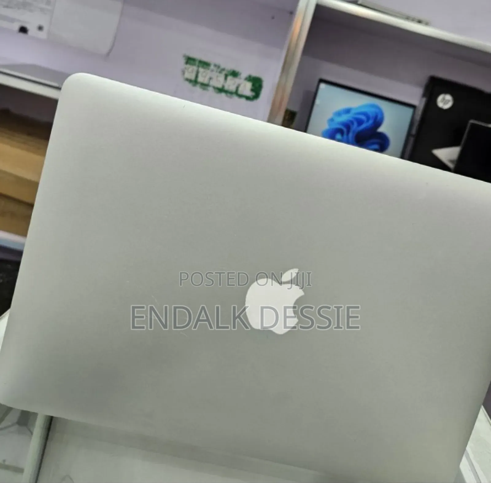 New Laptop Apple MacBook Air 2013 4GB Intel Core I5 SSD 256GB