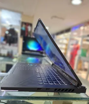 New Laptop Asus ROG Strix G15 16GB Intel Core I7 SSD 1T