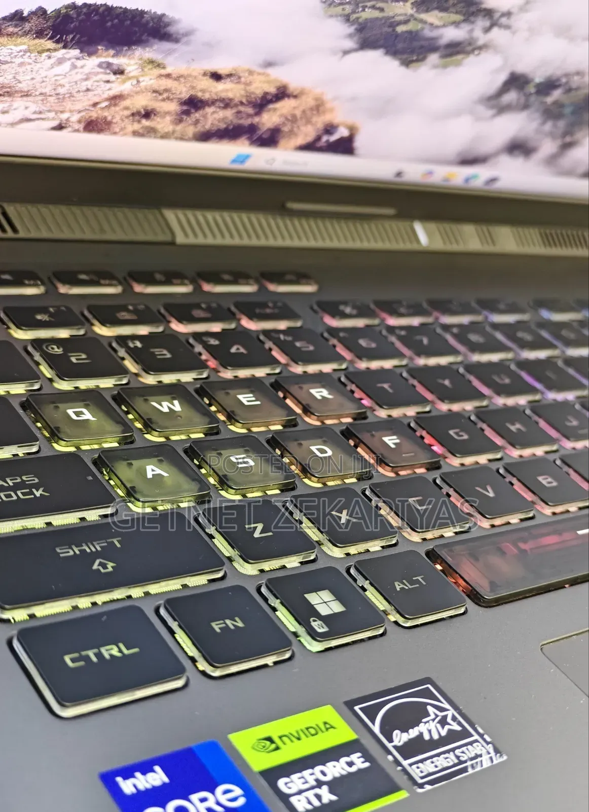 New Laptop Asus ROG Strix G15 16GB Intel Core I9 SSD 1T