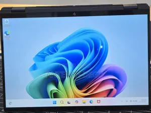New Laptop HP OmniBook Ultra Flip 14" 16GB Intel Core Ultra 7 SSD 1T