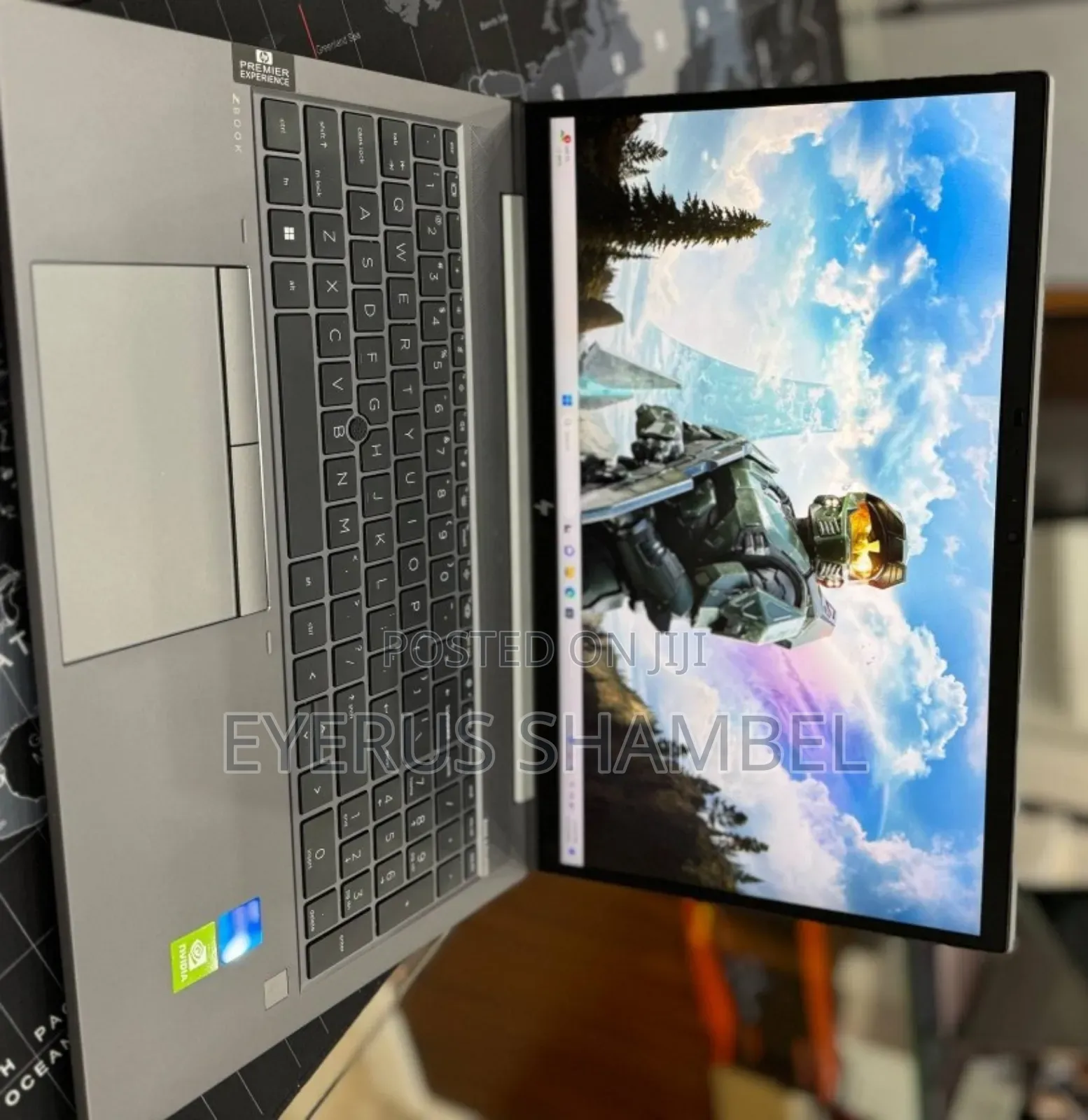 New Laptop HP ZBook Firefly G8 16GB Intel Core I7 SSD 512GB