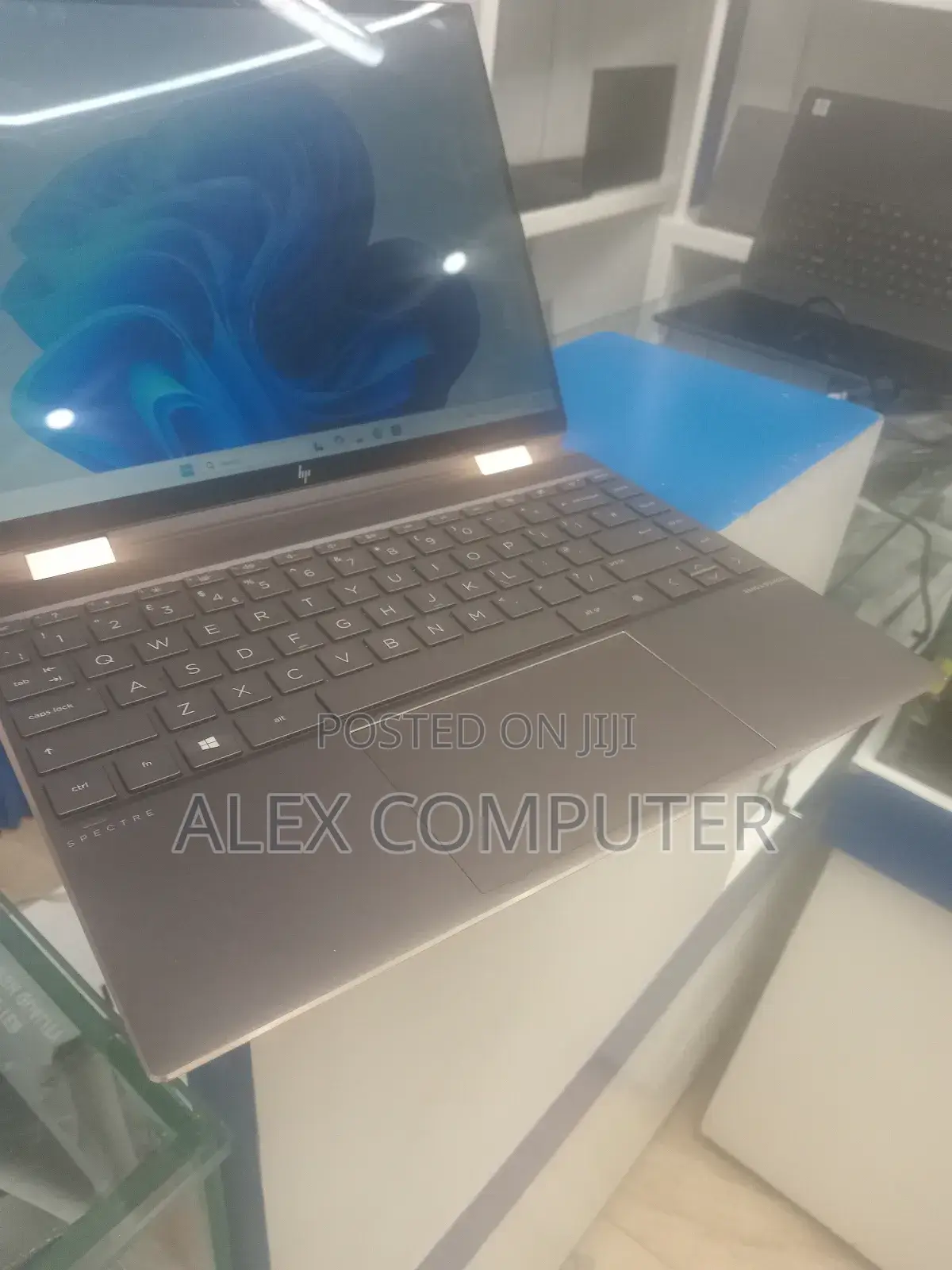 New Laptop HP Spectre X360 13 16GB Intel Core I7 SSD 1T