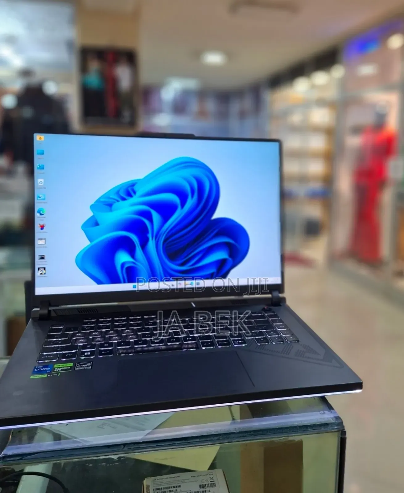 New Laptop Asus ROG Strix G16 G614 16GB Intel Core I7 SSD 1T