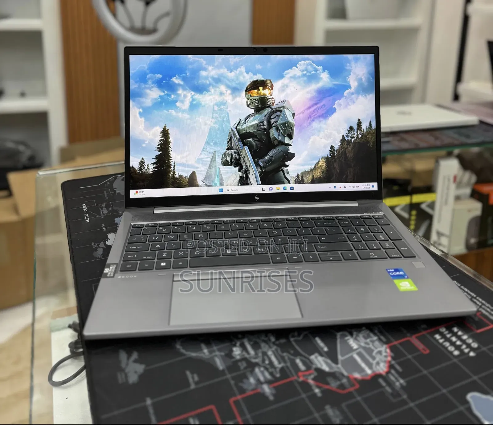 New Laptop HP ZBook Firefly 14 G7 16GB Intel Core I7 SSD 512GB