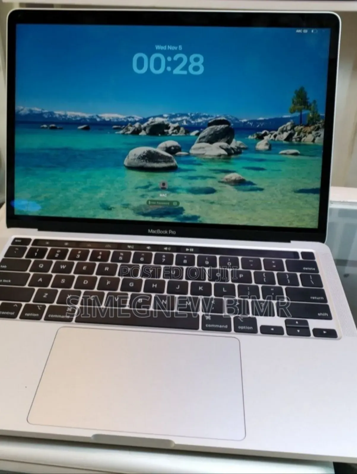 New Laptop Apple MacBook Pro M1 16GB Apple M1 Pro SSD 512GB