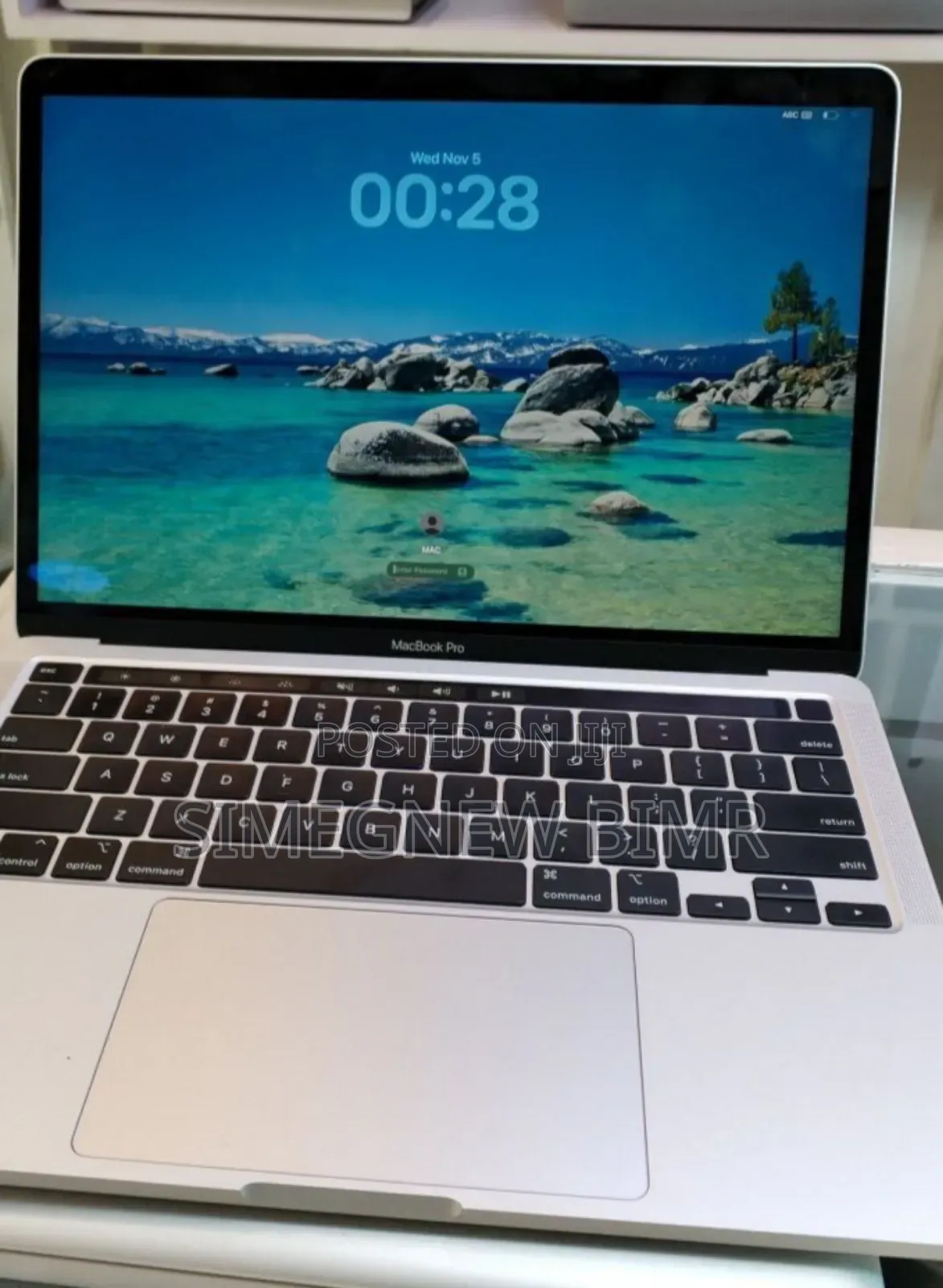 New Laptop Apple MacBook Pro M1 16GB Apple M1 Pro SSD 512GB
