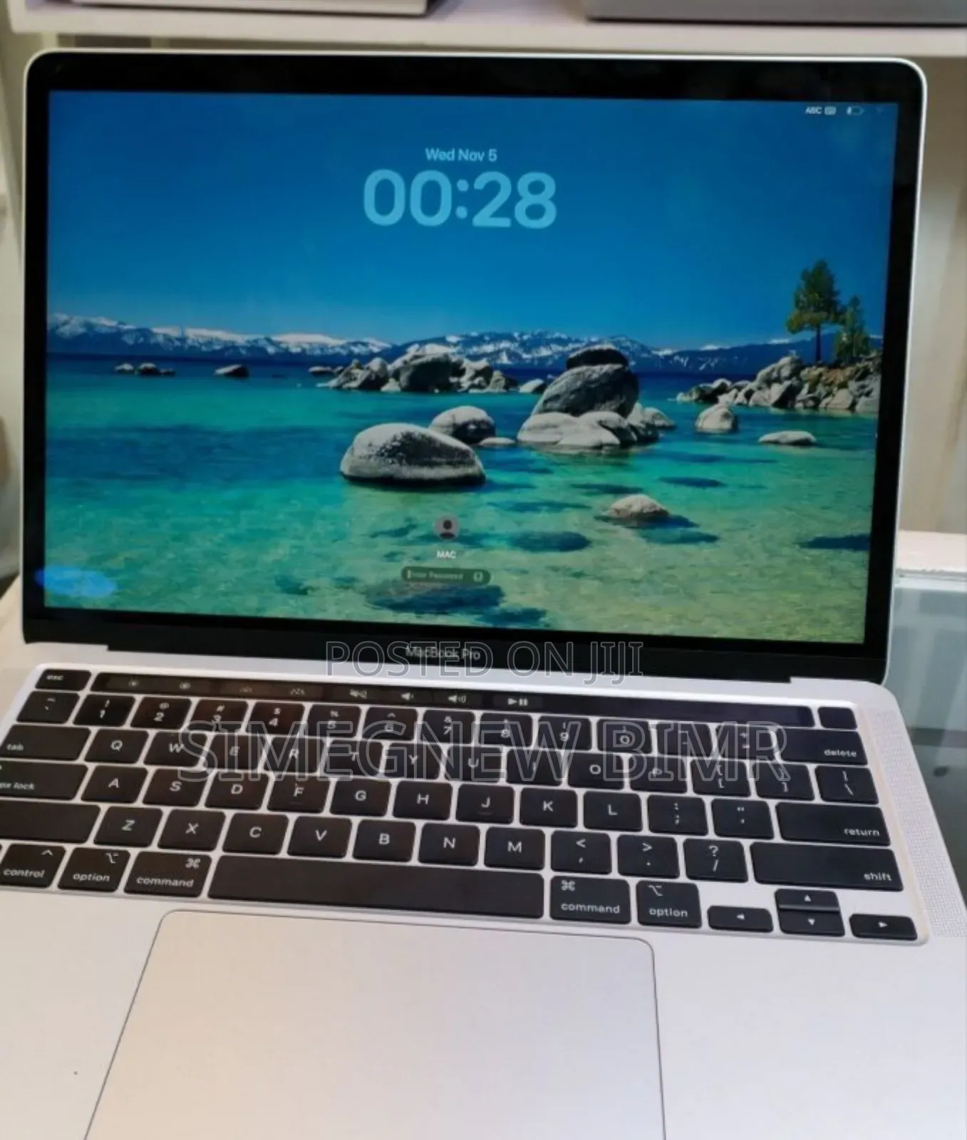 New Laptop Apple MacBook Pro M1 16GB Apple M1 Pro SSD 512GB