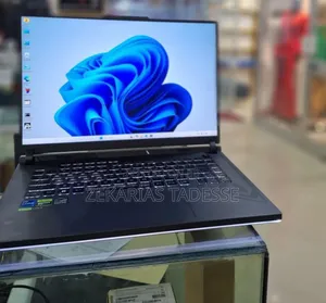 New Laptop Asus ROG Strix G15 16GB Intel Core i7 SSD 1T