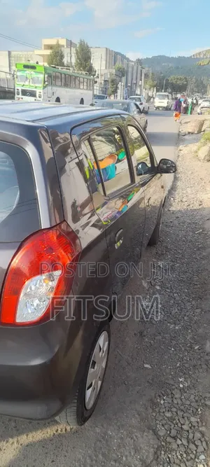 Suzuki Alto 2022 Gray