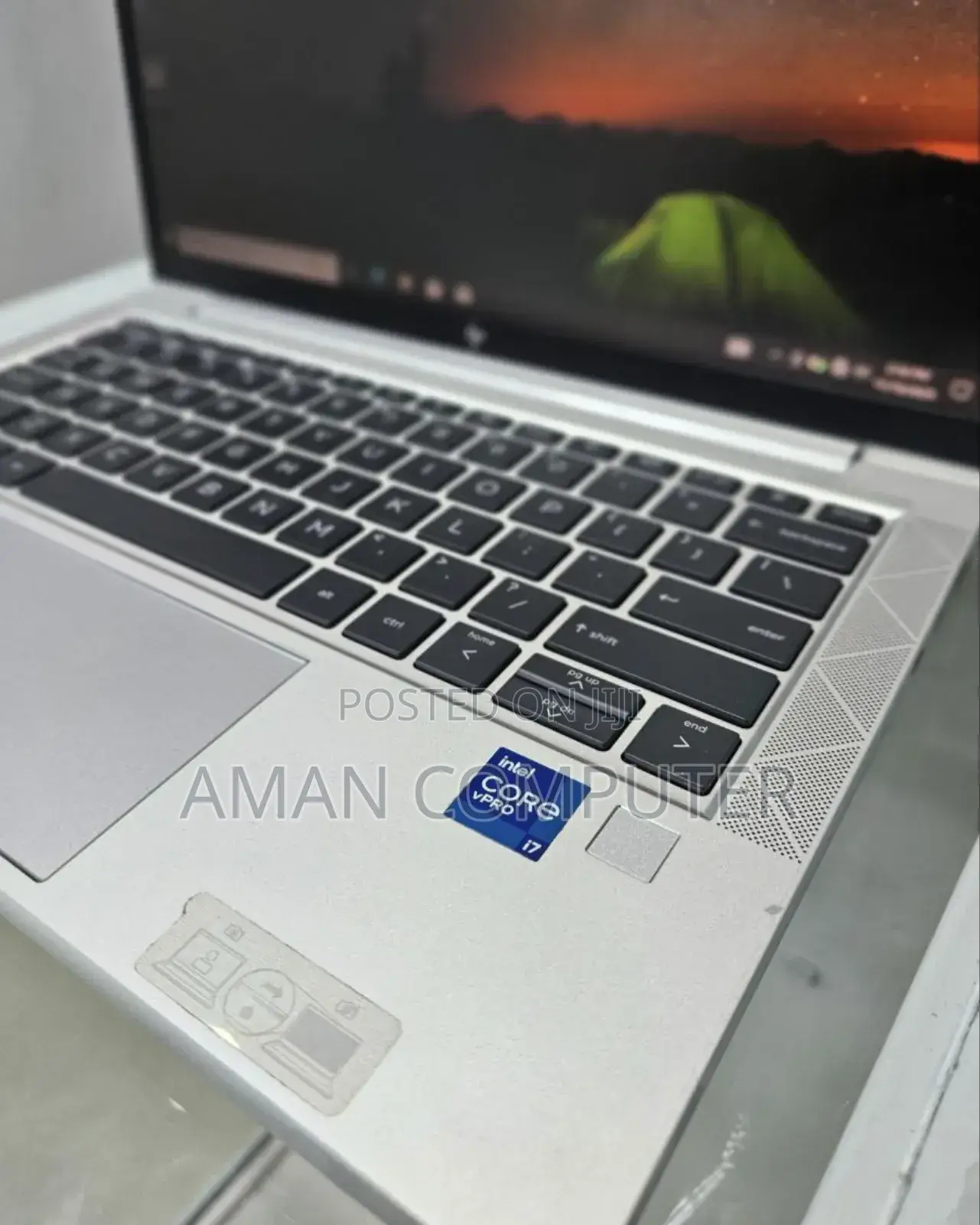 New Laptop HP EliteBook 840 G8 16GB Intel Core I7 SSD 512GB