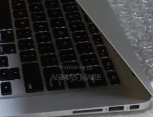 New Laptop Apple MacBook Pro 2014 4GB Intel Core I5 SSD 256GB