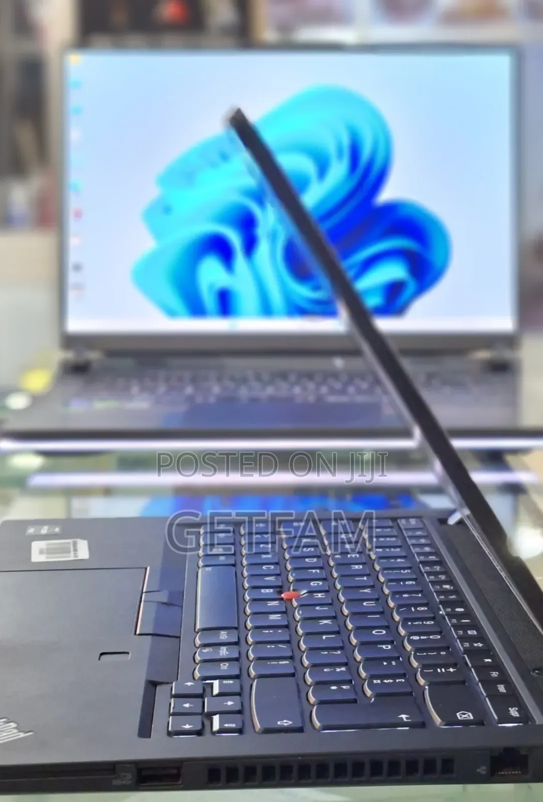 New Laptop Lenovo ThinkPad t495s 16GB AMD Ryzen 5 SSD 512GB