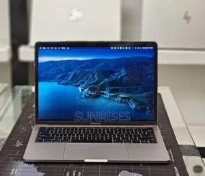 Photo - New Laptop Apple MacBook 2016 16GB Intel Core I7 SSD 512GB