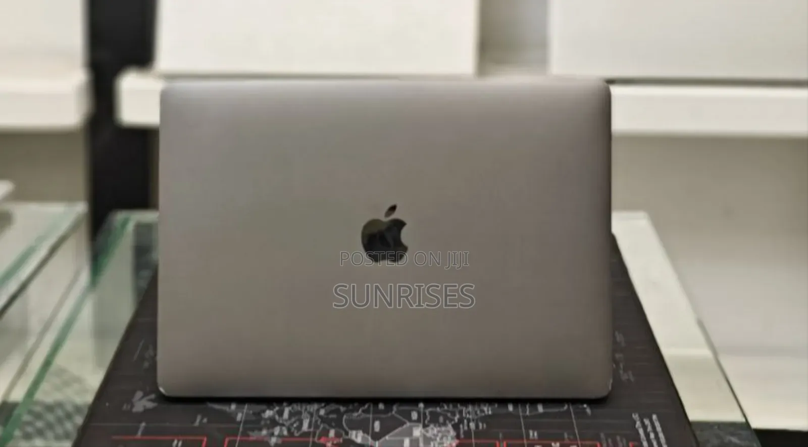 New Laptop Apple MacBook 2016 16GB Intel Core I7 SSD 512GB