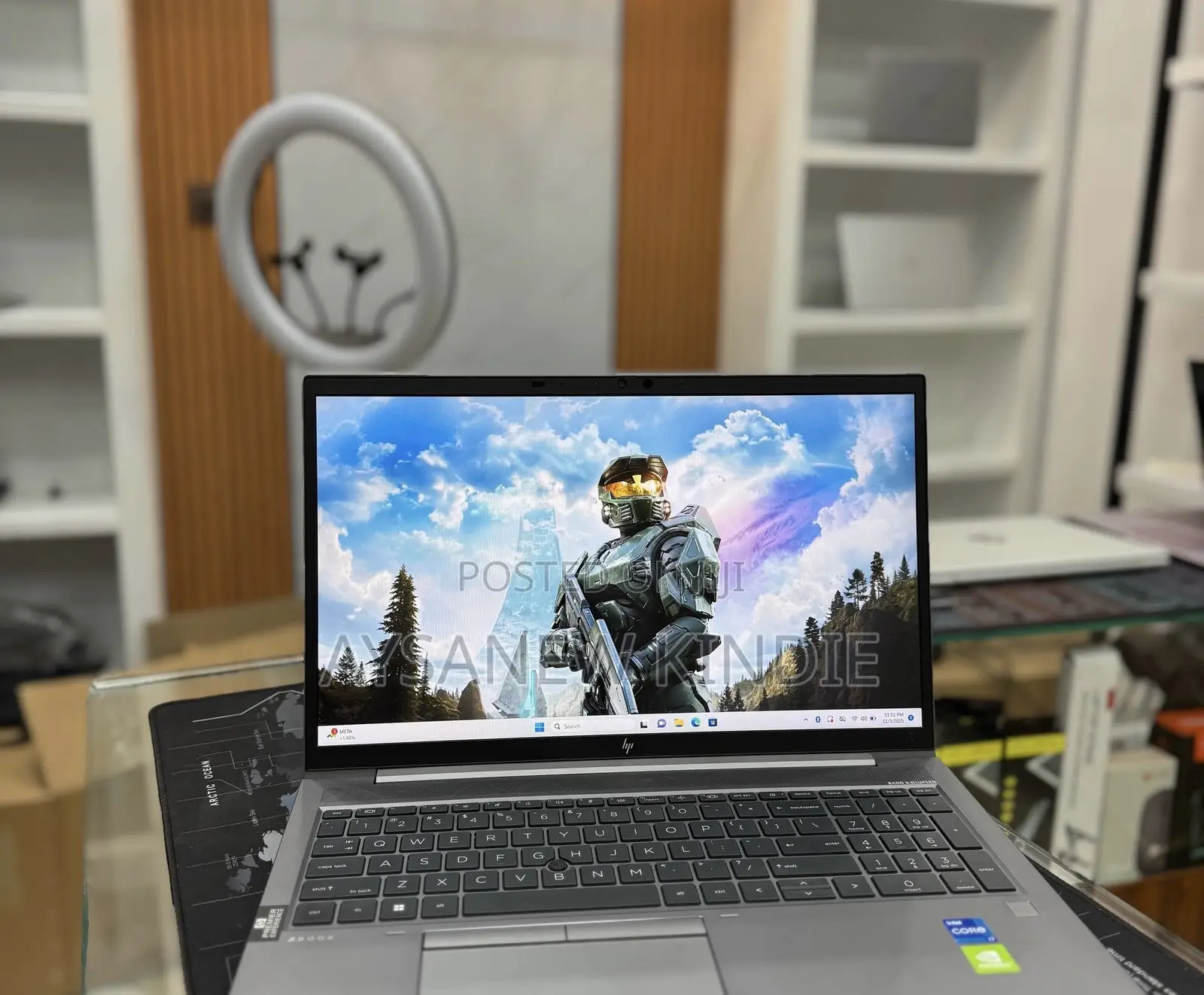 New Laptop HP ZBook Firefly G8 16GB Intel Core I7 SSD 512GB