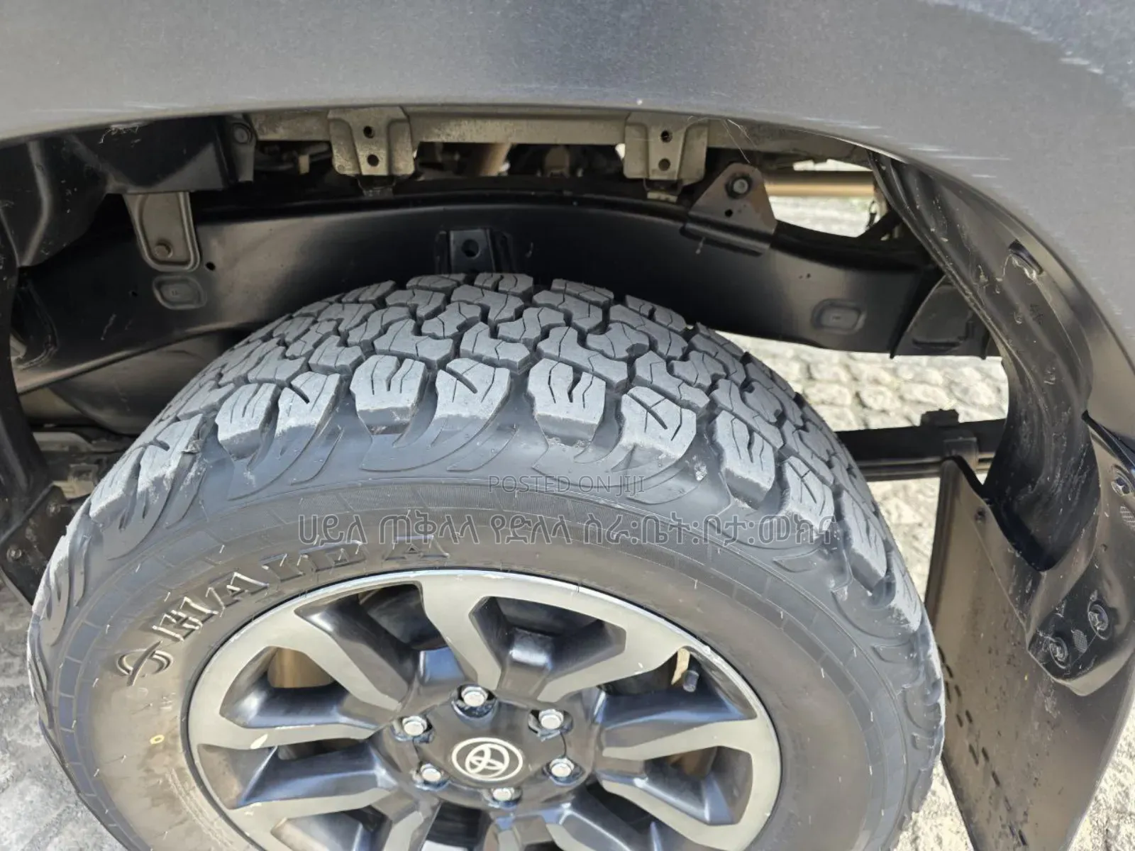 Toyota Hilux 2021 Green