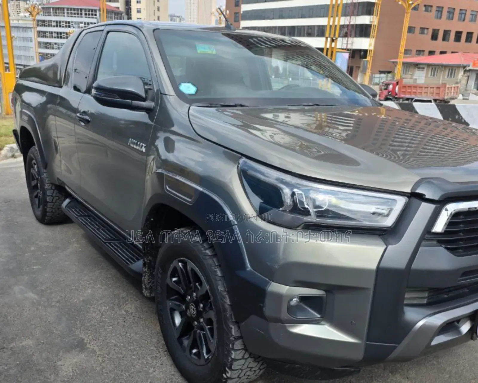 Toyota Hilux 2021 Green