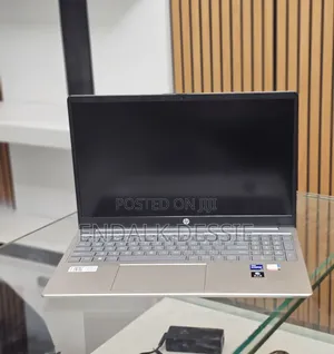 New Laptop HP 16GB Intel Core i7 SSD 512GB