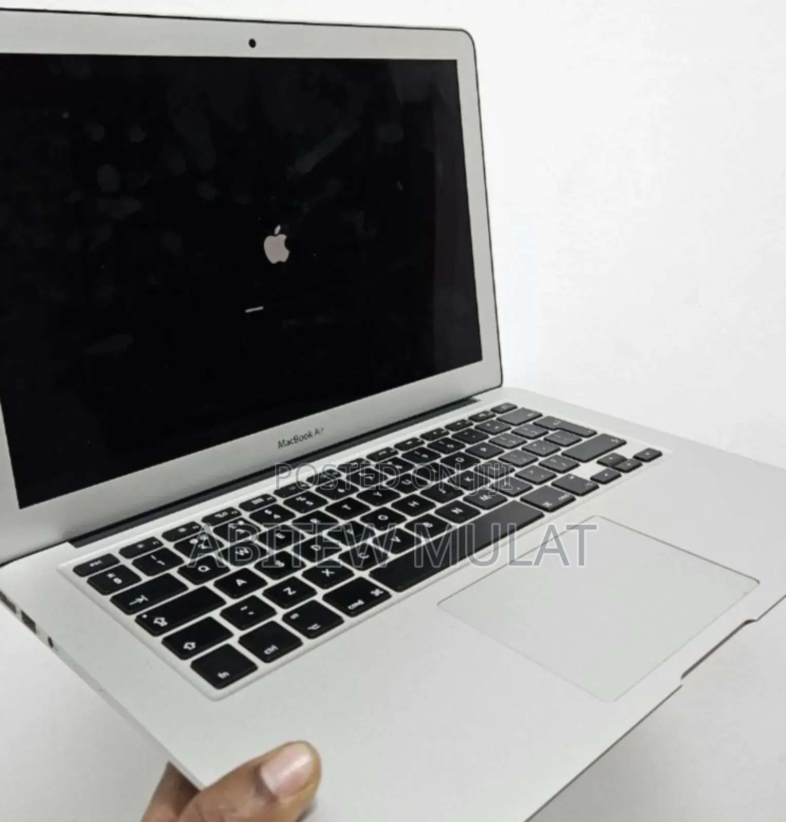 New Laptop Apple MacBook Air 2013 4GB Intel Core I5 SSD 256GB