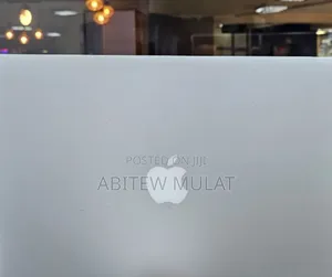 New Laptop Apple MacBook Air 2013 4GB Intel Core I5 SSD 256GB