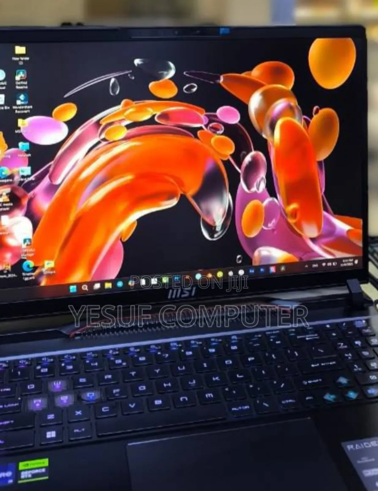 New Laptop MSI Raider GE68HX 13vi-202us 32GB Intel Core I9 SSD 1T