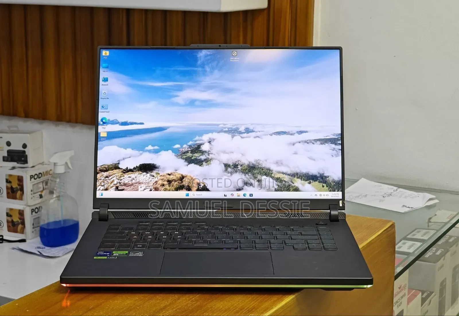 New Laptop Asus ROG Strix G15 16GB Intel Core I9 SSD 1T