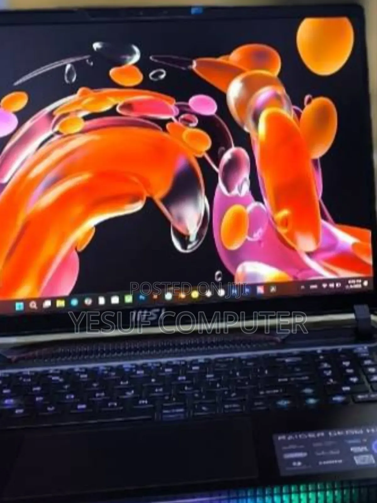 New Laptop MSI Raider GE68HX 13vi-202us 32GB Intel Core I9 SSD 1T